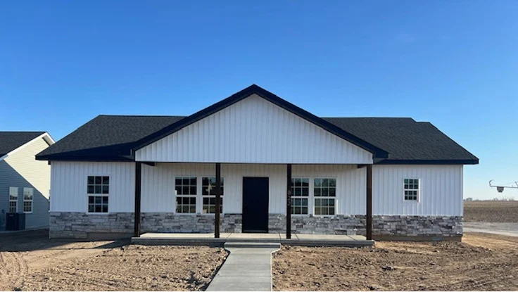 custom homes image